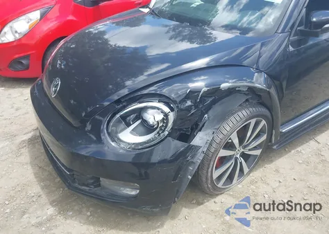 2012 Volkswagen Beetle 2.0T Turbo z USA, uszkodzony, nr VIN 3VWV67AT7CM648410